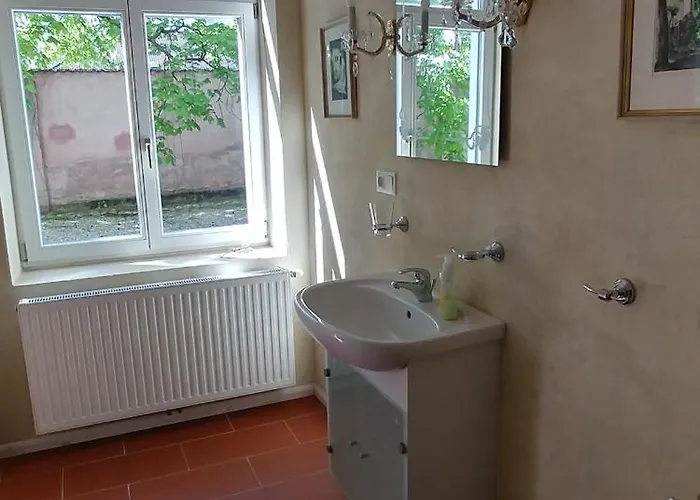 Apartment Vintage In Herrschaftsvilla *