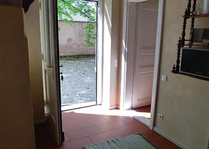 Apartment Vintage In Herrschaftsvilla *